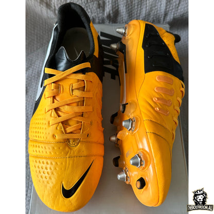 NIKE CTR360 MAESTRI III SG-PRO