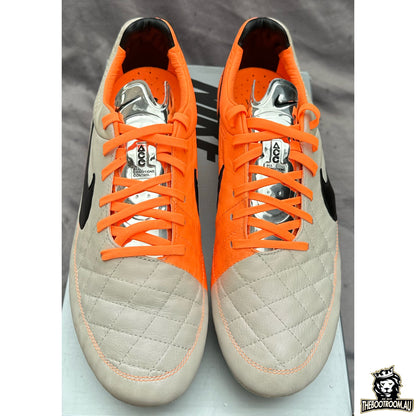 NIKE TIEMPO LEGEND V SG-PRO “LAUNCH EDITION”