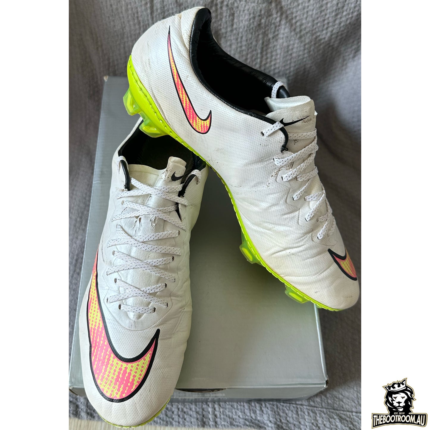 NIKE MERCURIAL VAPOR X “SHINE THROUGH" MISMATCH SIZE