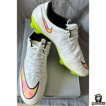 NIKE MERCURIAL VAPOR X “SHINE THROUGH" MISMATCH SIZE