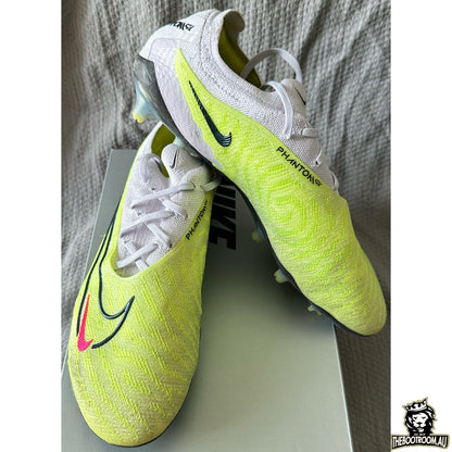 NIKE PHANTOM GX "LUMINOUS"