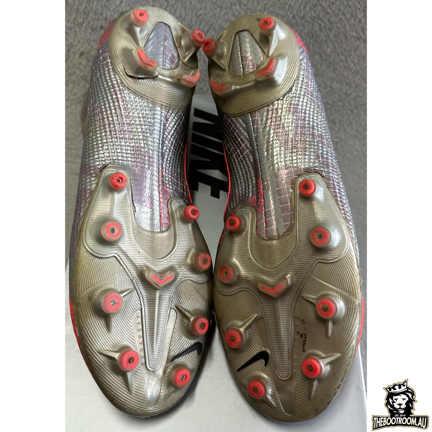 NIKE MERCURIAL SUPERFLY VII AG "NEIGHBOURHOOD"