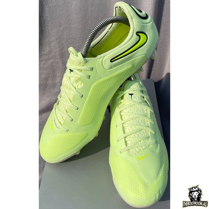 NIKE TIEMPO LEGEND IX “LUMINOUS”