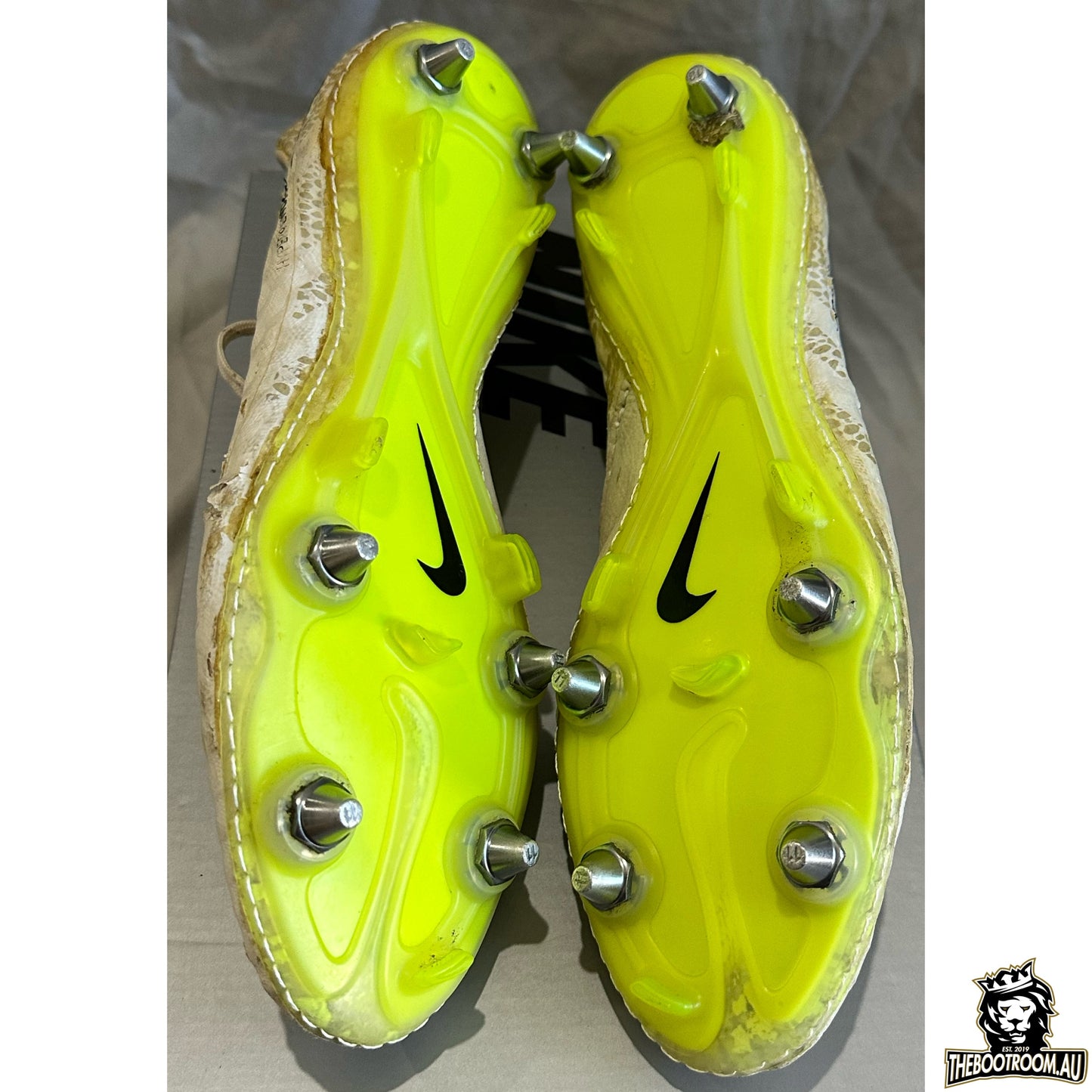 NIKE HYPERVENOM PHANTOM I SG-PRO “REFLEX"