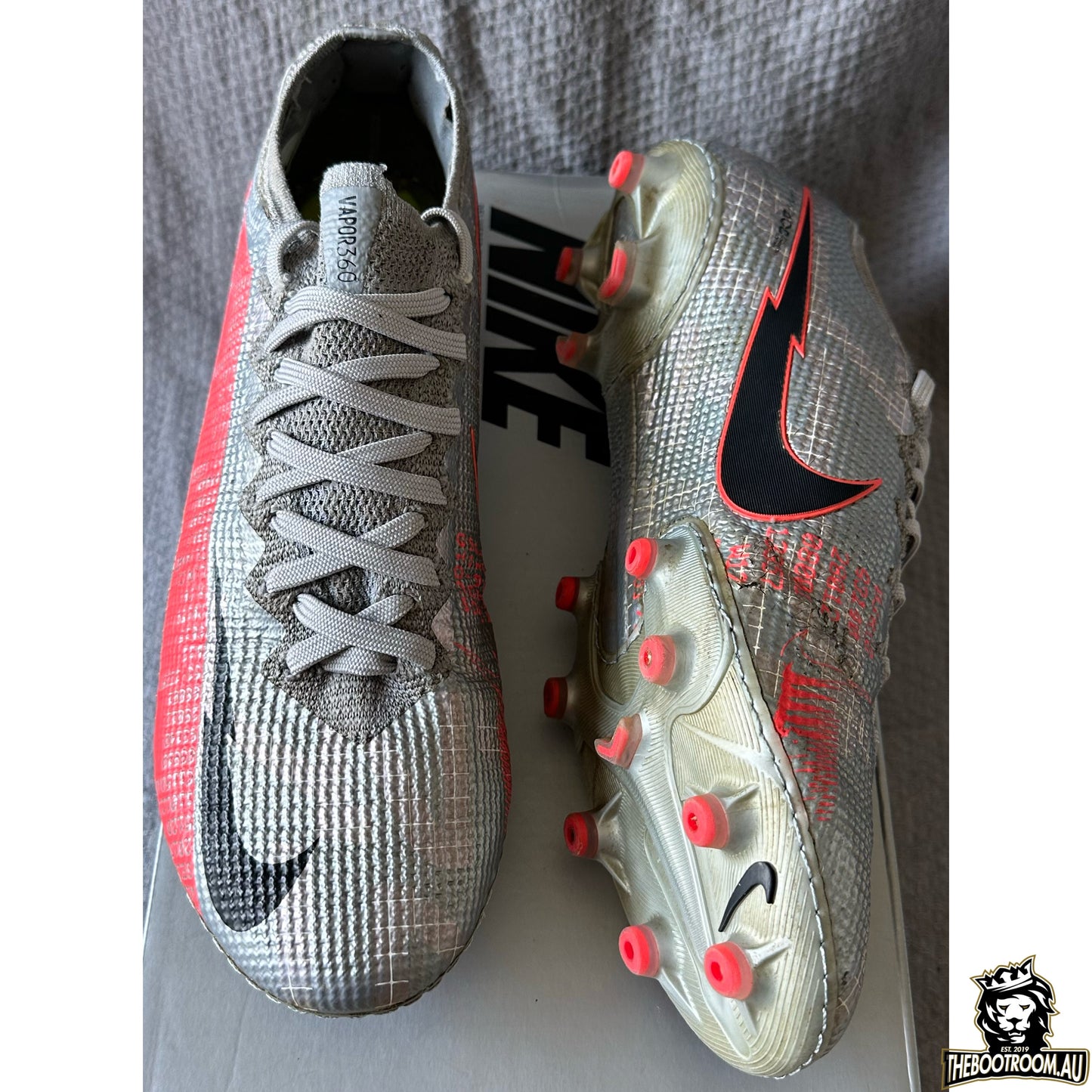 NIKE MERCURIAL VAPOR XIII AG "NEIGHBOURHOOD"
