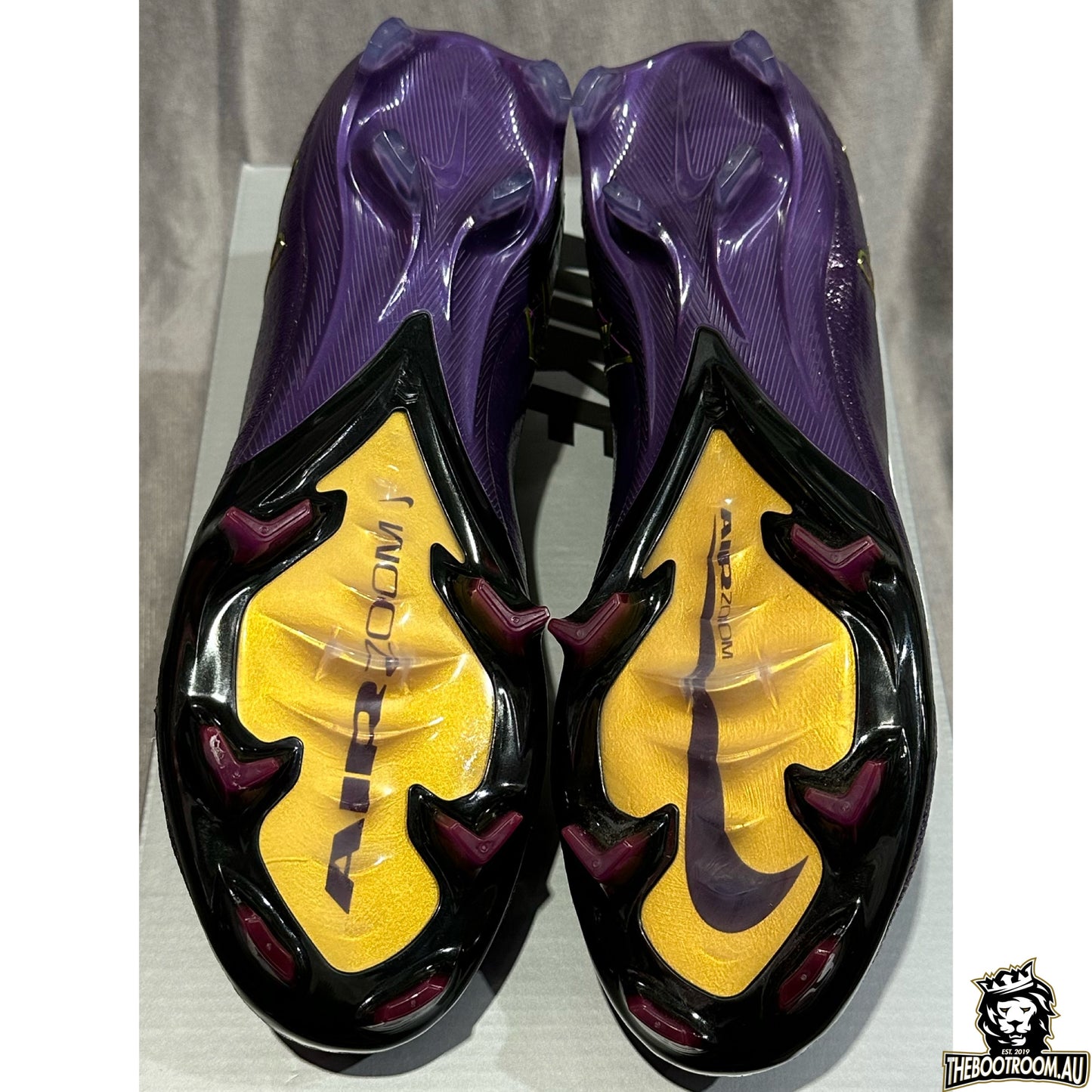 NIKE ZOOM MERCURIAL VAPOR XVI “KYLIAN MBAPPE” KM10