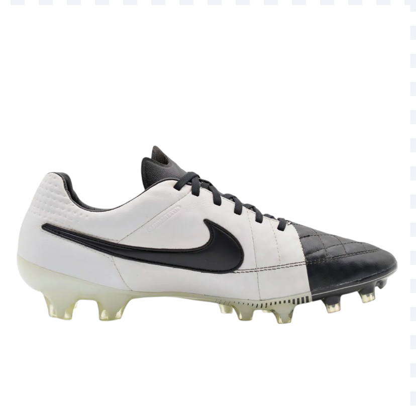 NIKE TIEMPO LEGEND V
