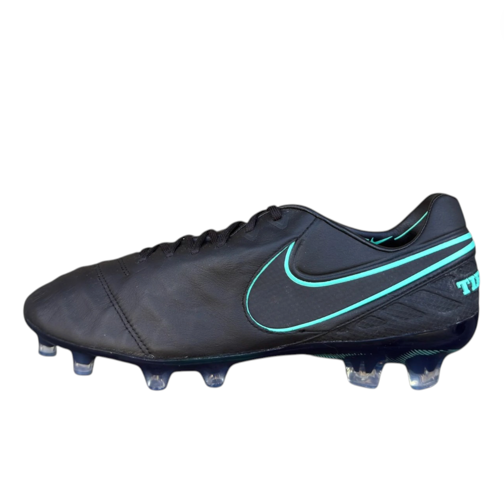 NIKE TIEMPO LEGEND VI "PITCH DARK"
