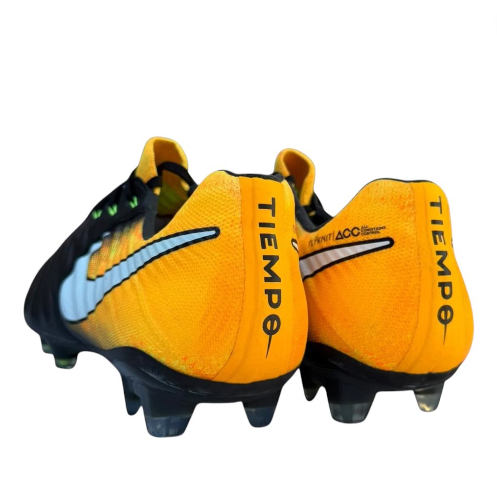 NIKE TIEMPO LEGEND VII "LOCK IN. LET LOOSE.”