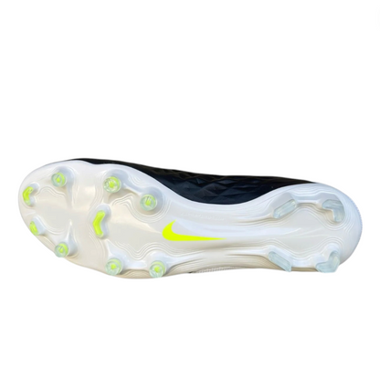 NIKE TIEMPO LEGEND VIII "BLACK/WHITE/VOLT"