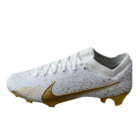 NIKE ID ZOOM MERCURIAL VAPOR XV