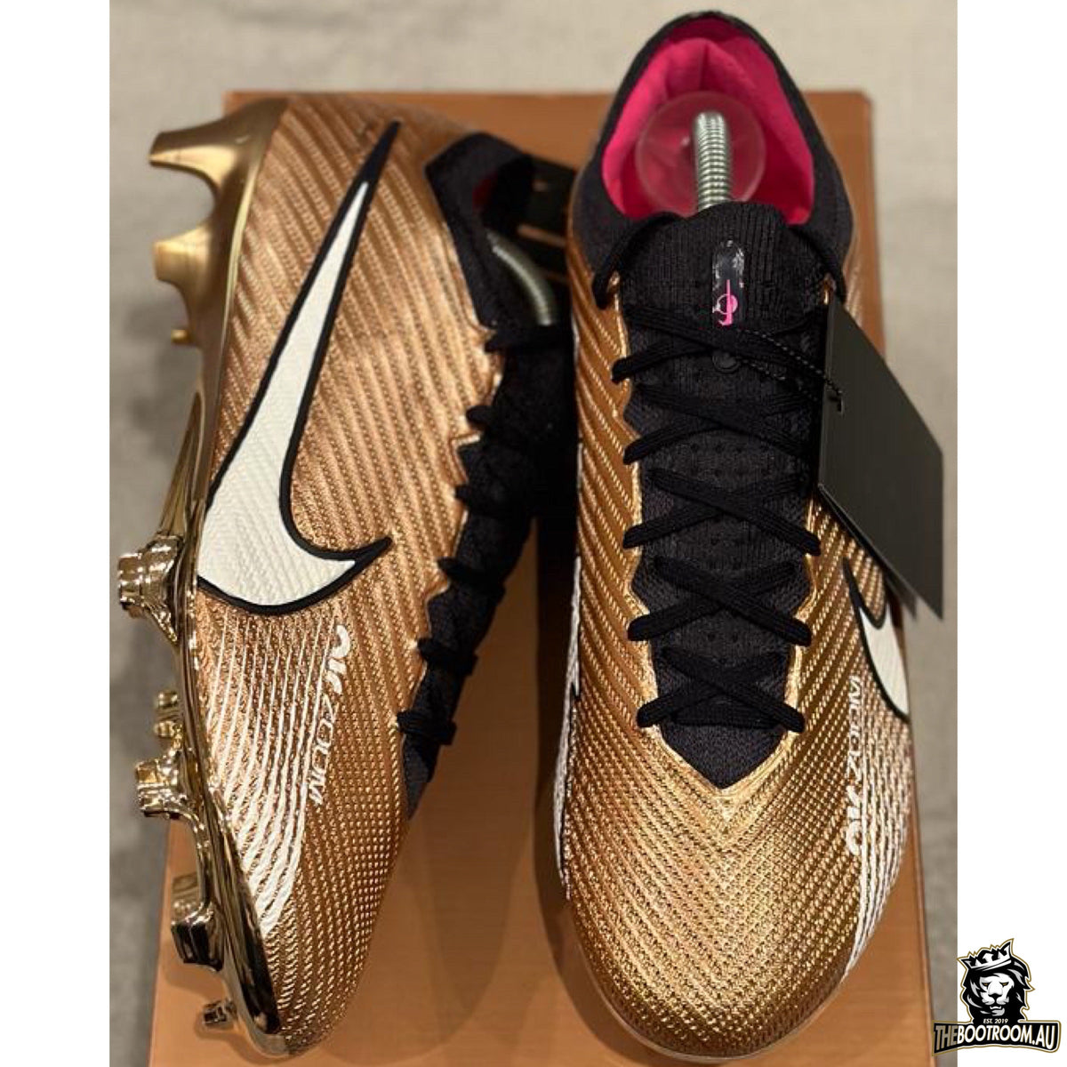 NIKE MERCURIAL VAPOR XV “GENERATION” WC22