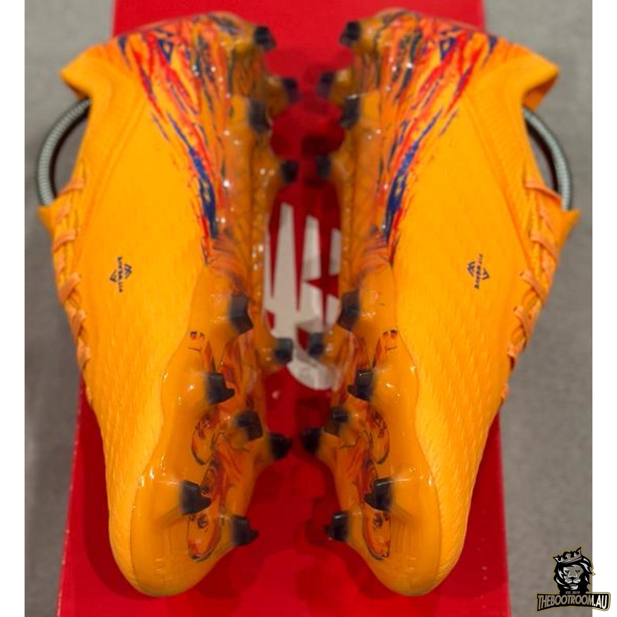 NEW BALANCE FURON v6+ “THE LIONS ROAR” MANÉ