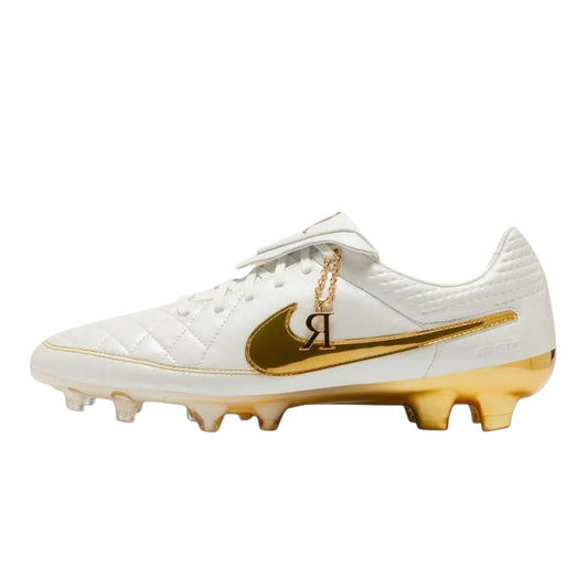 NIKE TIEMPO LEGEND V “TOUCH OF GOLD” RONALDINHO