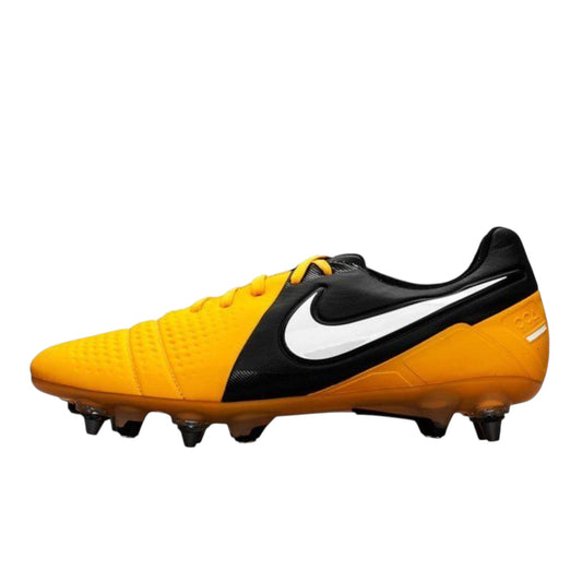NIKE CTR360 MAESTRI III SG-PRO