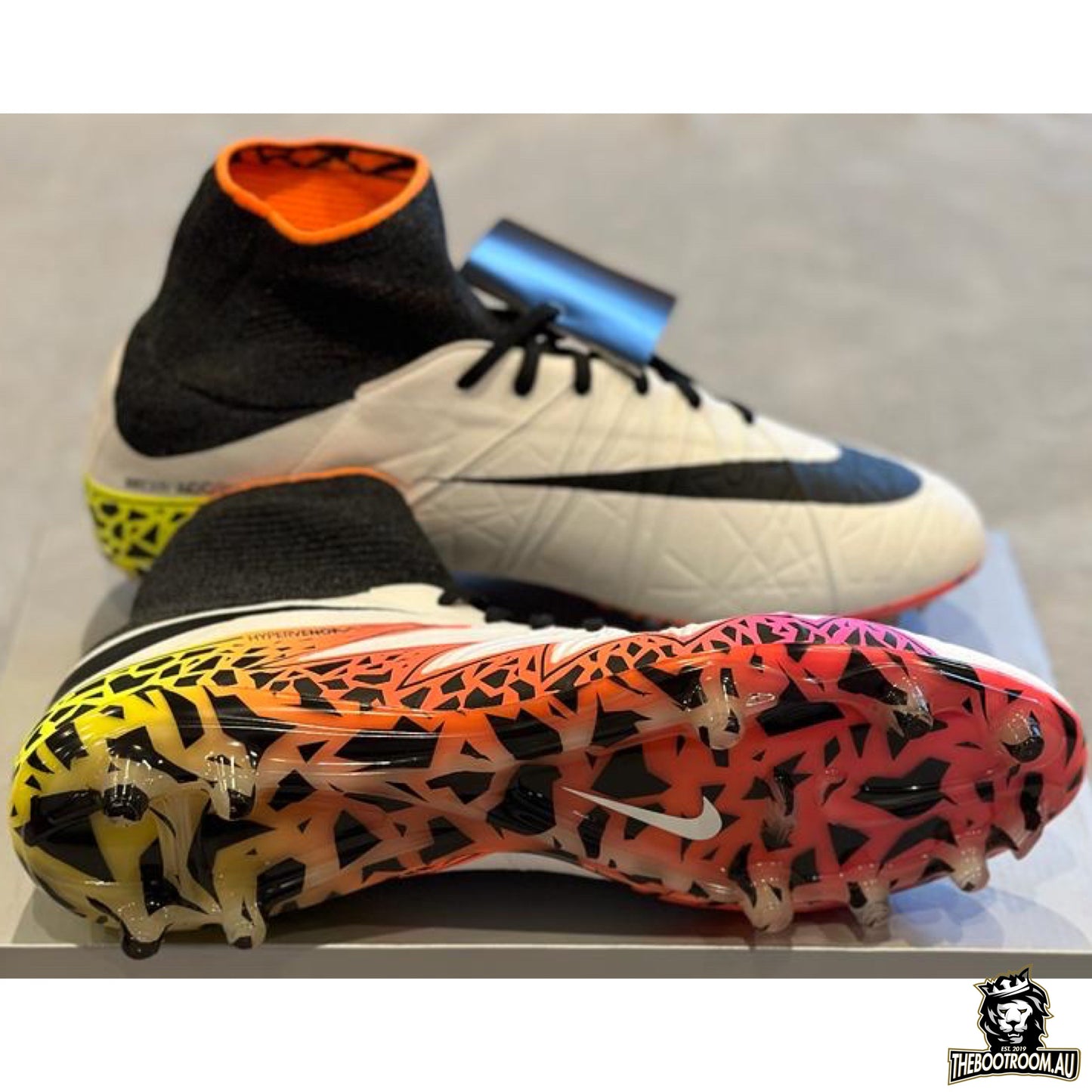 NIKE HYPERVENOM PHANTOM II “RADIANT REVEAL”