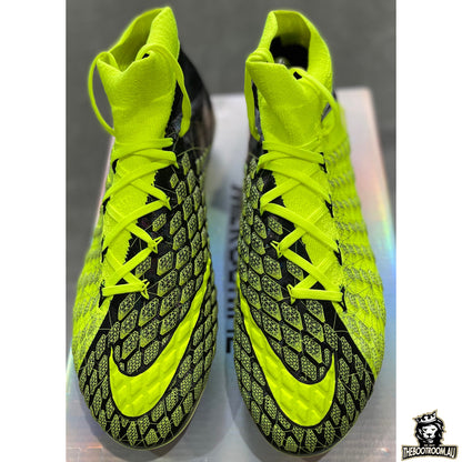 NIKE HYPERVENOM PHANTOM III "EA SPORTS" FIFA 18