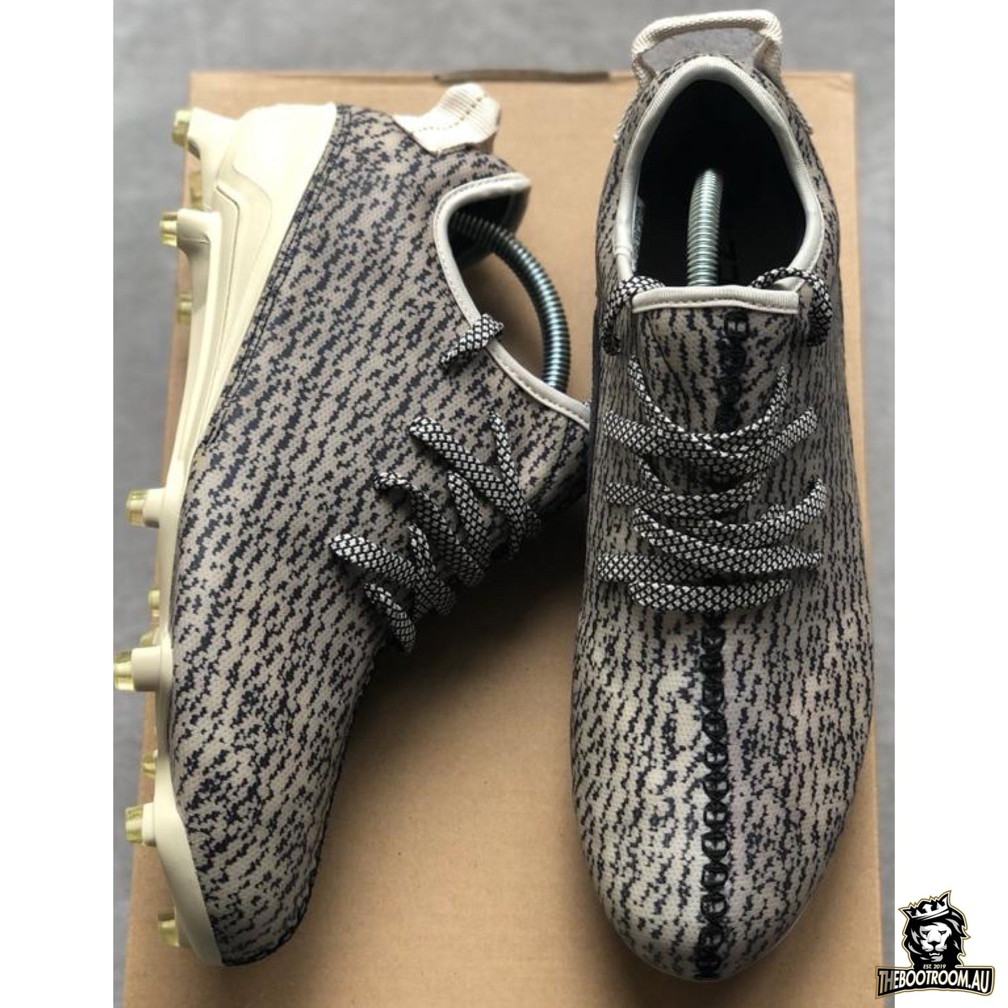 ADIDAS YEEZY 350 CLEAT