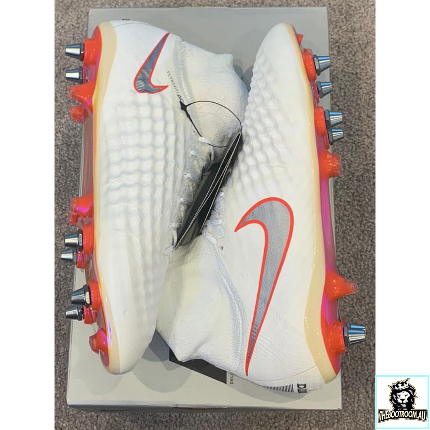 NIKE MAGISTA OBRA II SG-PRO “JUST DO IT” WC18