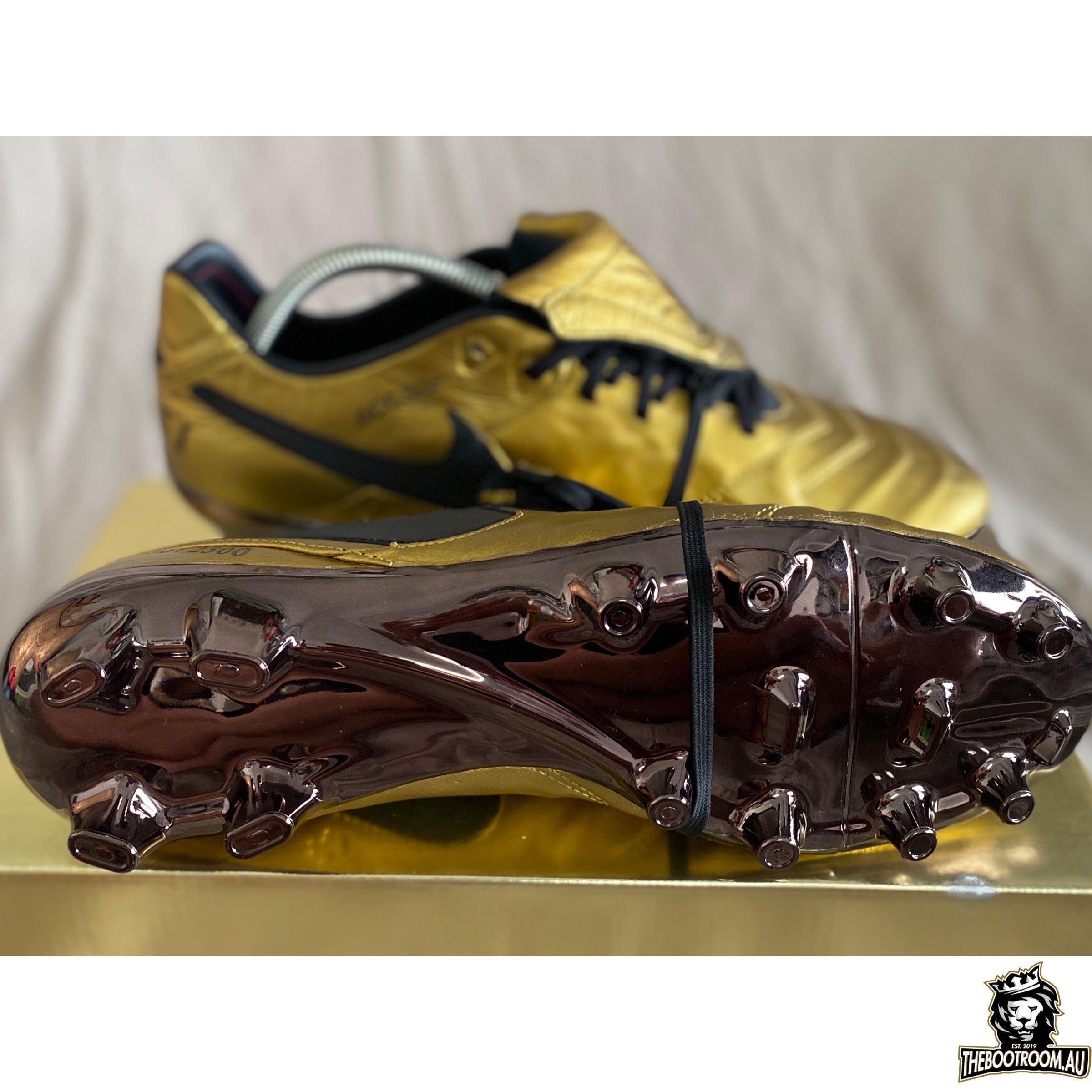 Nike tiempo totti x roma sale