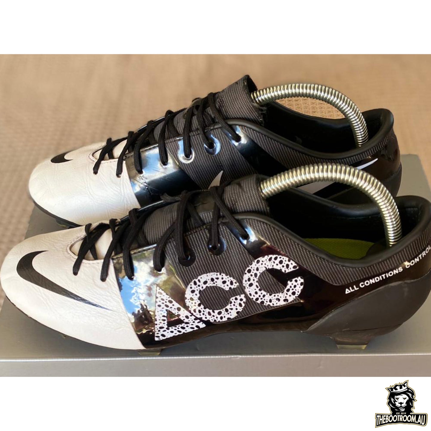 NIKE GS2 ACC