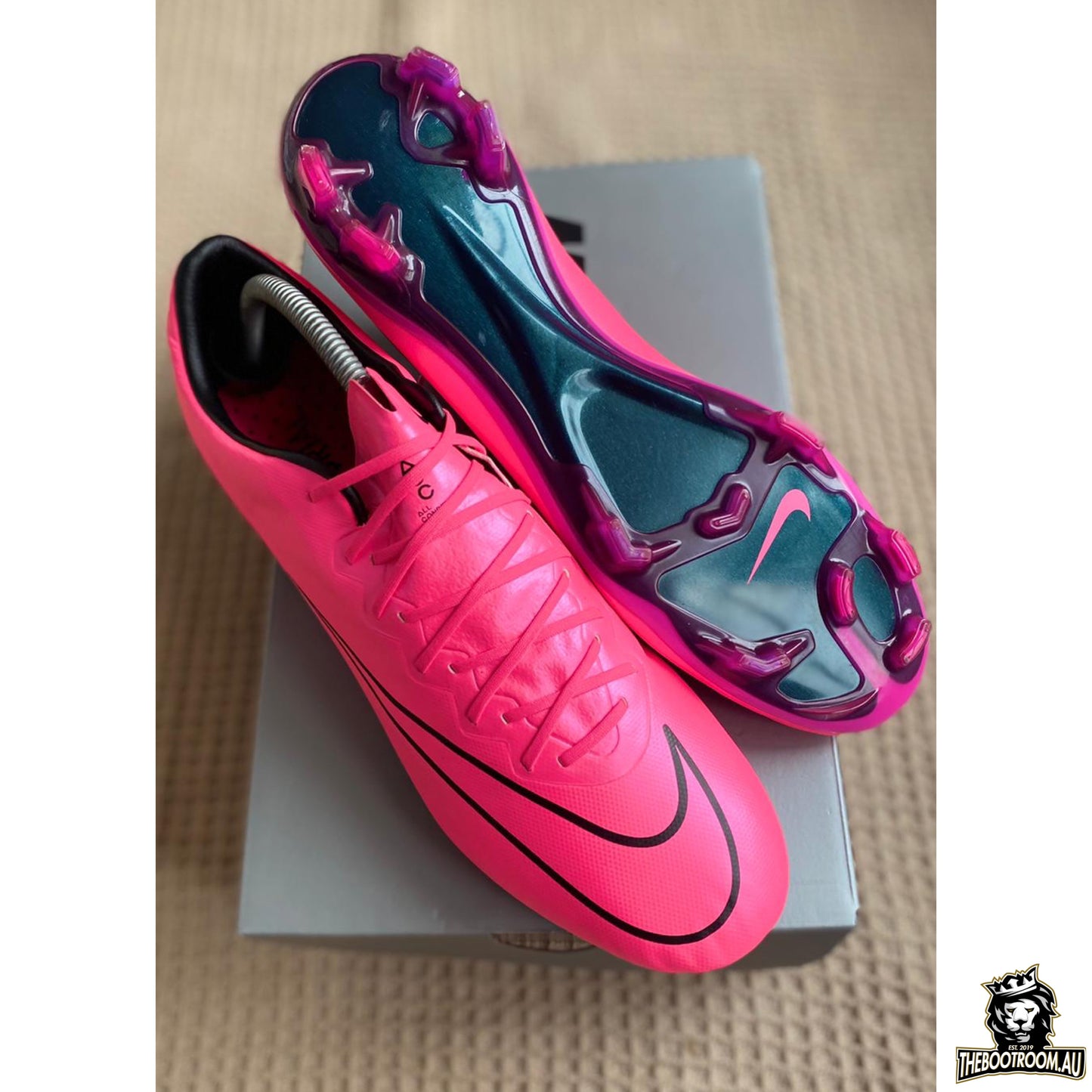 NIKE MERCURIAL VAPOR X