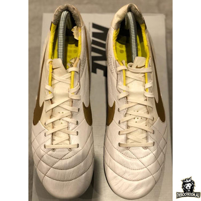 NIKE TIEMPO LEGEND IV SG