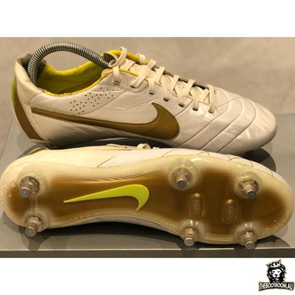 NIKE TIEMPO LEGEND IV SG