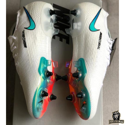 NIKE MERCURIAL VAPOR XIII SG-PRO “FLASH CRIMSON”