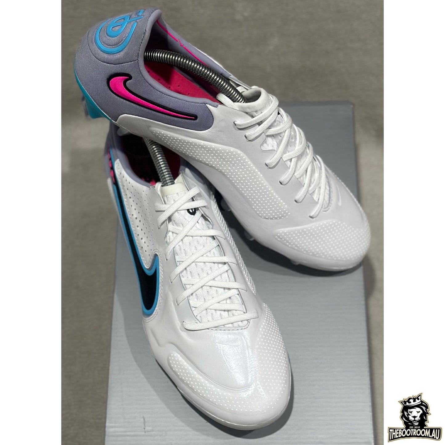 NIKE TIEMPO LEGEND IX “BLAST”