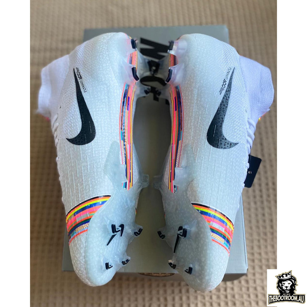 NIKE MERCURIAL SUPERFLY VI