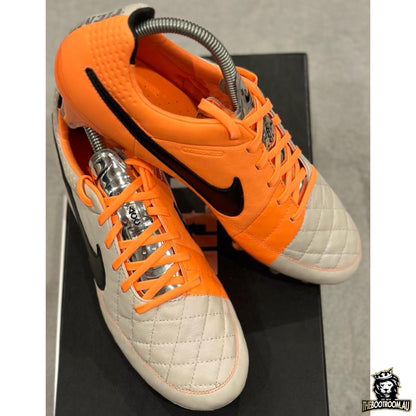 NIKE TIEMPO LEGEND V “LAUNCH EDITION”