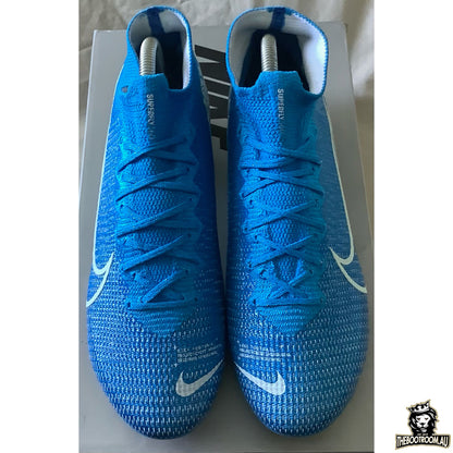 NIKE MERCURIAL SUPERFLY VII “NEW LIGHTS”