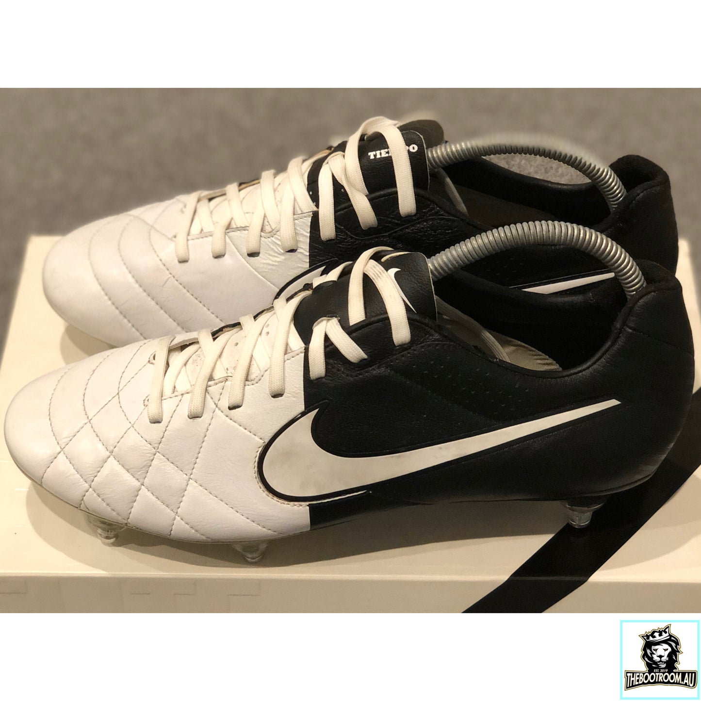 NIKE TIEMPO LEGEND IV ELITE SG-PRO "CLASH"