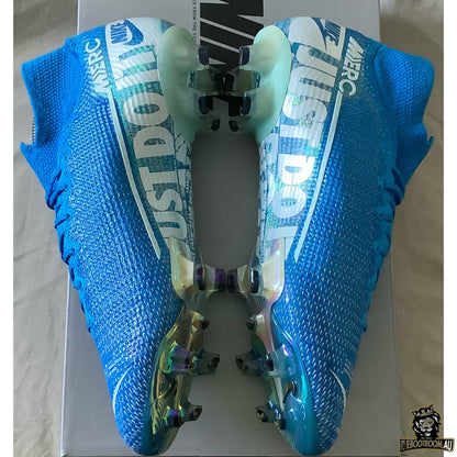 NIKE MERCURIAL SUPERFLY VII “NEW LIGHTS”